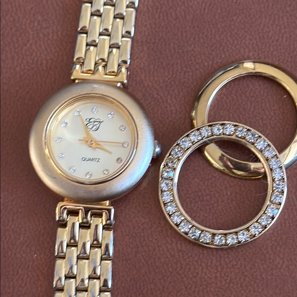 Elizabeth Taylor petite sized gold toned Watch